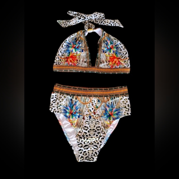 VENUS Other - VENUS Wild Cat Bikini Set, size S